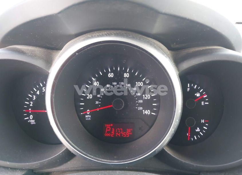 Photo 7 of 2012 Kia Soul + (VIN KNDJT2A60C7379894)