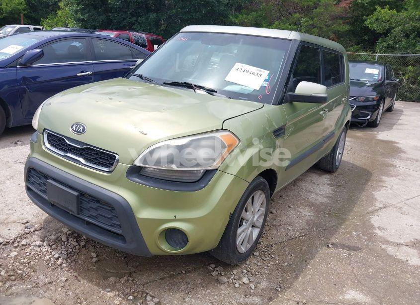 Photo 2 of 2012 Kia Soul + (VIN KNDJT2A60C7380866)