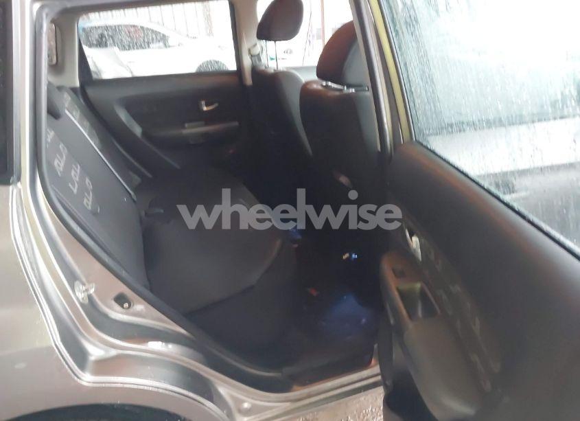 Photo 8 of 2013 Kia Soul + (VIN KNDJT2A60D7639373)