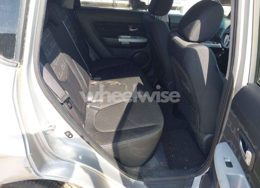 Photo 8 of 2012 Kia Soul + (VIN KNDJT2A61C7365664)