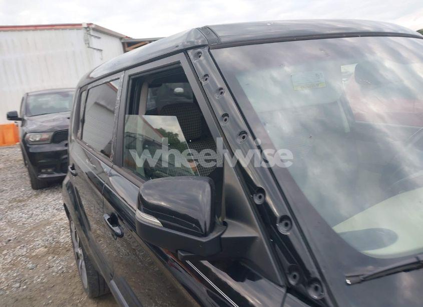 Photo 13 of 2013 Kia Soul ! (VIN KNDJT2A61D7501793)