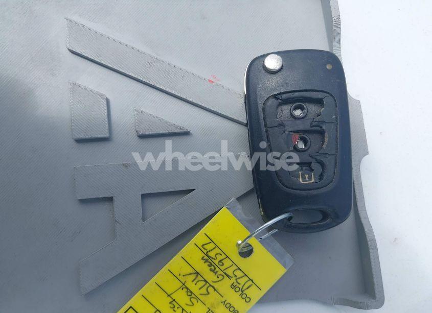 Photo 11 of 2013 Kia Soul + (VIN KNDJT2A61D7519517)