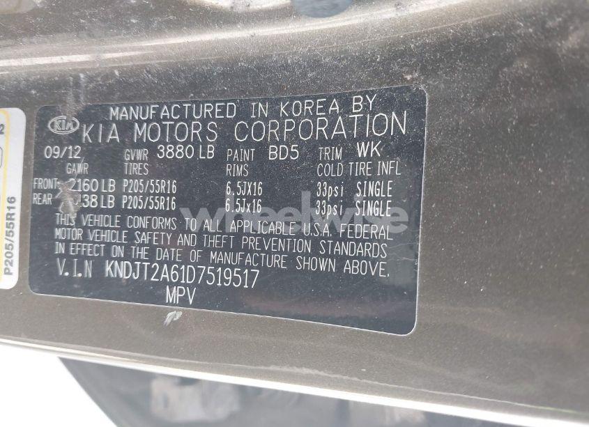 Photo 9 of 2013 Kia Soul + (VIN KNDJT2A61D7519517)