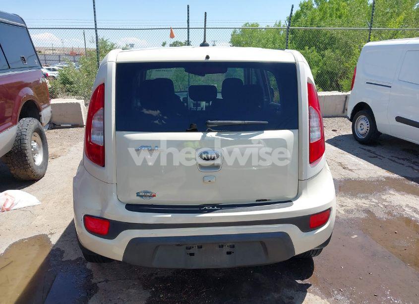 Photo 16 of 2013 Kia Soul + (VIN KNDJT2A61D7559550)