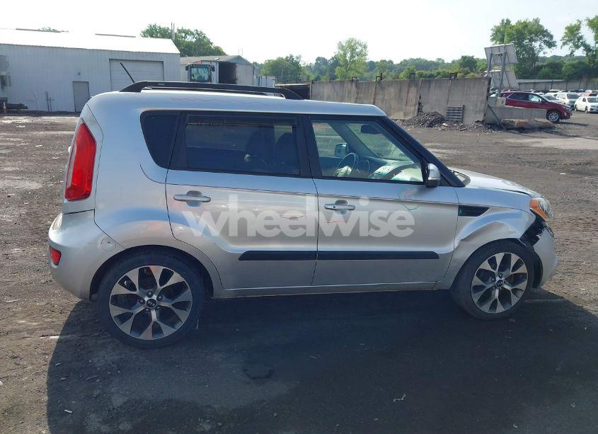 Photo 13 of 2013 Kia Soul ! (VIN KNDJT2A61D7588627)