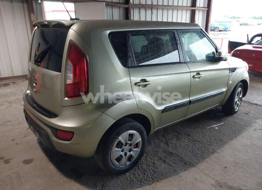 Photo 4 of 2012 Kia Soul + (VIN KNDJT2A62C7360702)