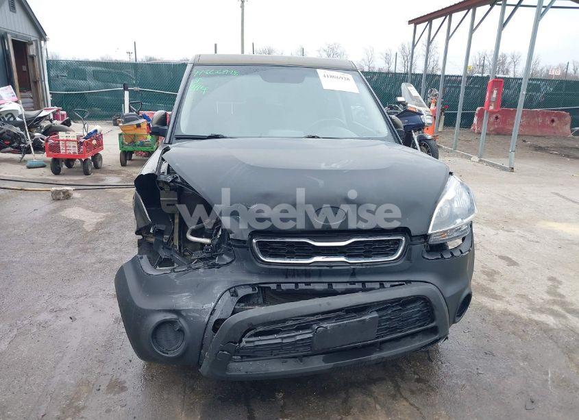 Photo 12 of 2012 Kia Soul + (VIN KNDJT2A62C7371893)