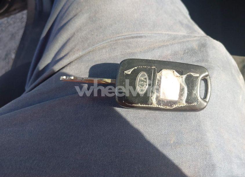 Photo 11 of 2012 Kia Soul + (VIN KNDJT2A62C7437312)