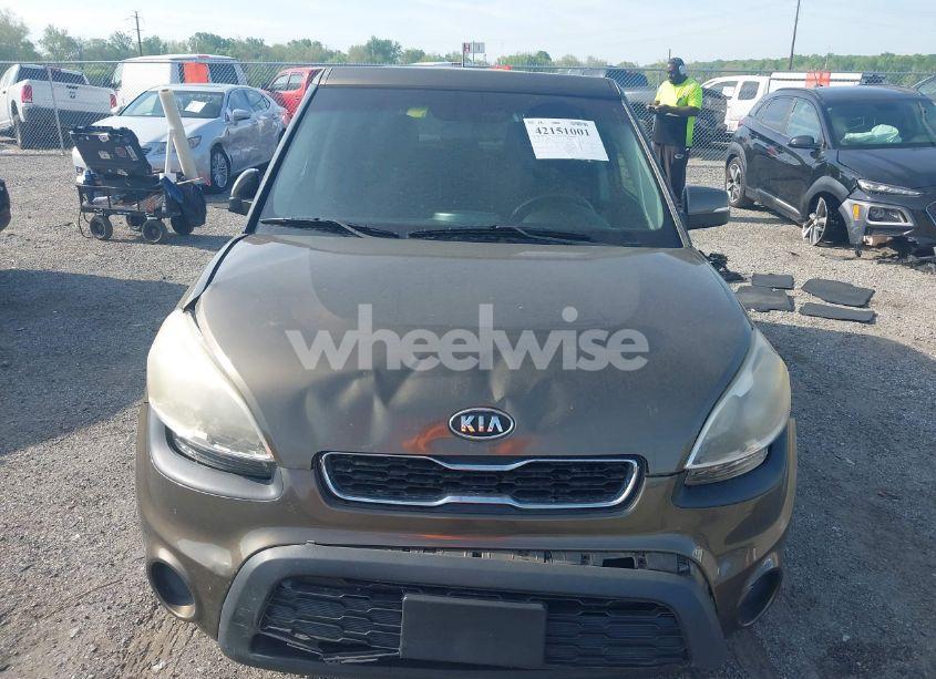 Photo 13 of 2012 Kia Soul + (VIN KNDJT2A62C7437312)