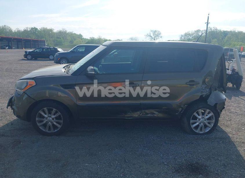 Photo 15 of 2012 Kia Soul + (VIN KNDJT2A62C7437312)
