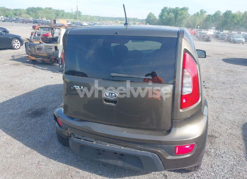 Photo 17 of 2012 Kia Soul + (VIN KNDJT2A62C7437312)