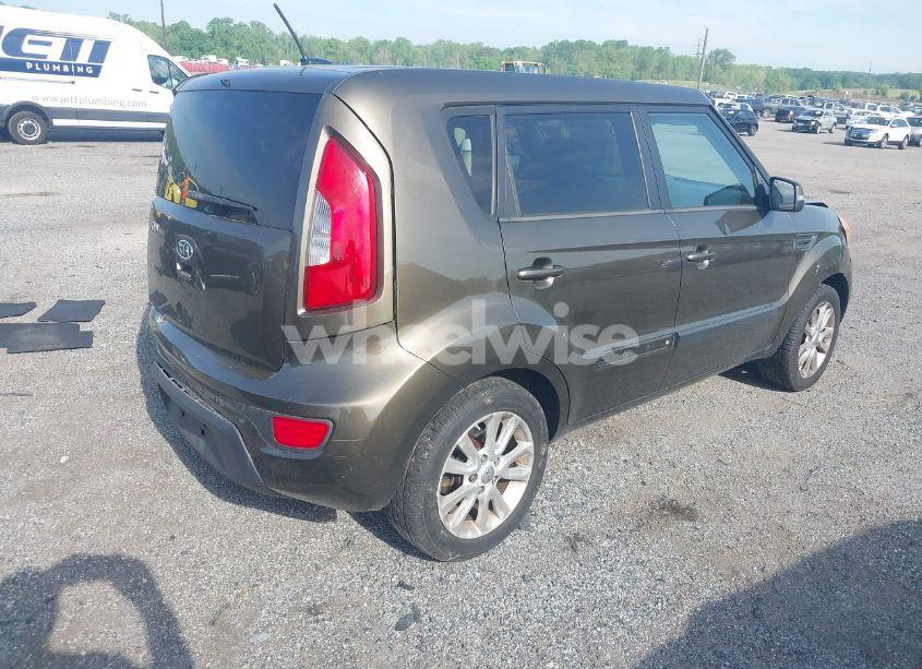 Photo 4 of 2012 Kia Soul + (VIN KNDJT2A62C7437312)