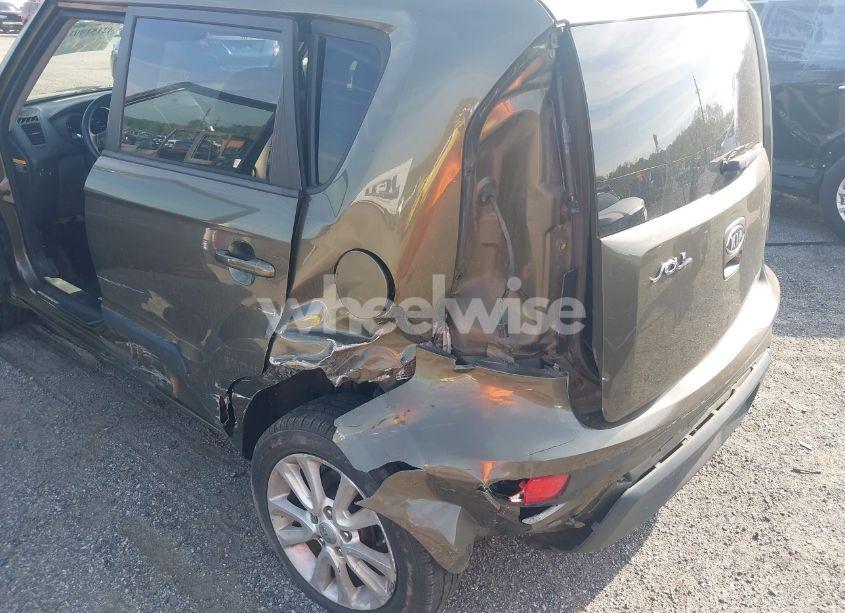 Photo 6 of 2012 Kia Soul + (VIN KNDJT2A62C7437312)