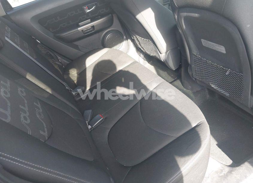 Photo 8 of 2012 Kia Soul + (VIN KNDJT2A62C7437312)