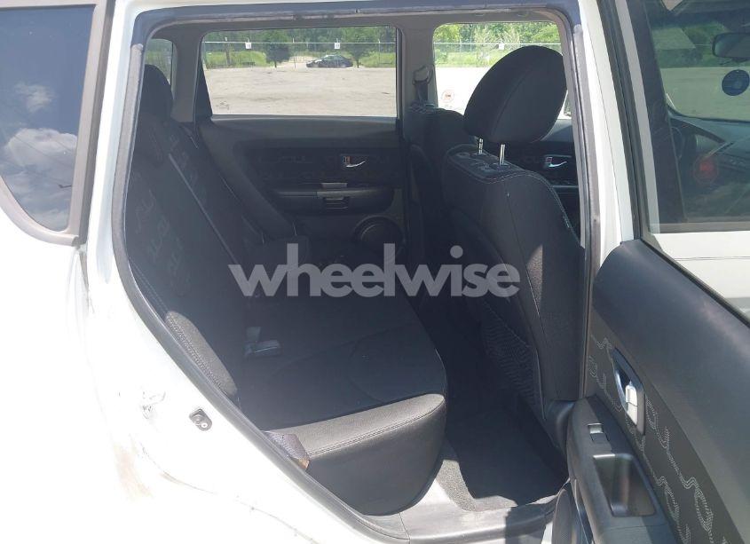 Photo 8 of 2012 Kia Soul + (VIN KNDJT2A62C7445779)