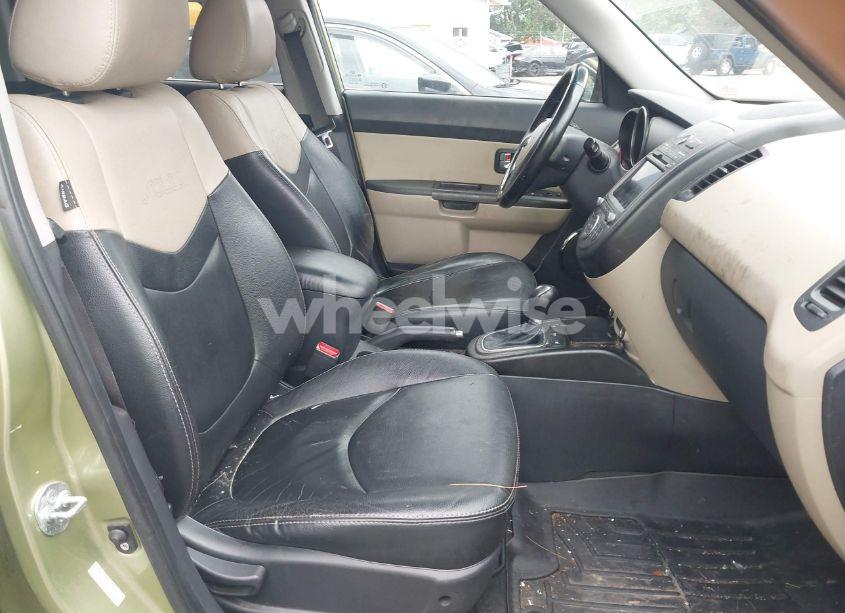 Photo 5 of 2013 Kia Soul ! (VIN KNDJT2A62D7516061)