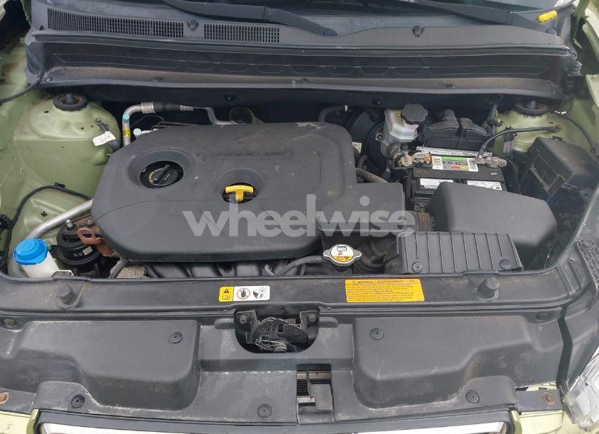 Photo 10 of 2013 Kia Soul + (VIN KNDJT2A62D7616354)