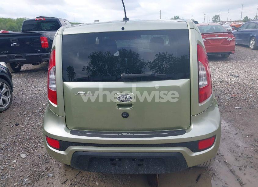 Photo 16 of 2013 Kia Soul + (VIN KNDJT2A62D7616354)