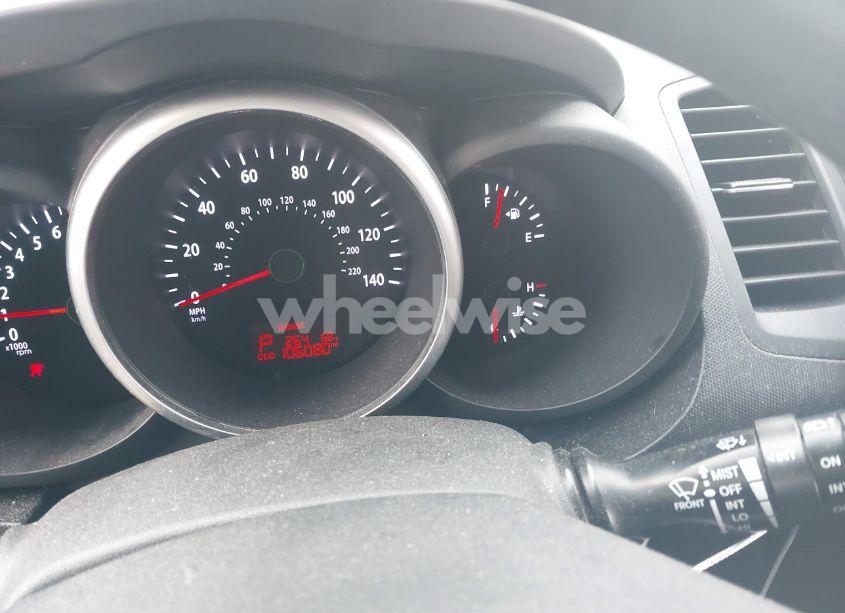 Photo 7 of 2013 Kia Soul + (VIN KNDJT2A62D7616354)