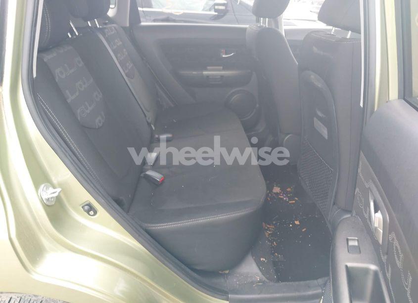 Photo 8 of 2013 Kia Soul + (VIN KNDJT2A62D7616354)