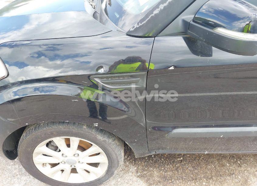 Photo 13 of 2012 Kia Soul + (VIN KNDJT2A63C7362958)