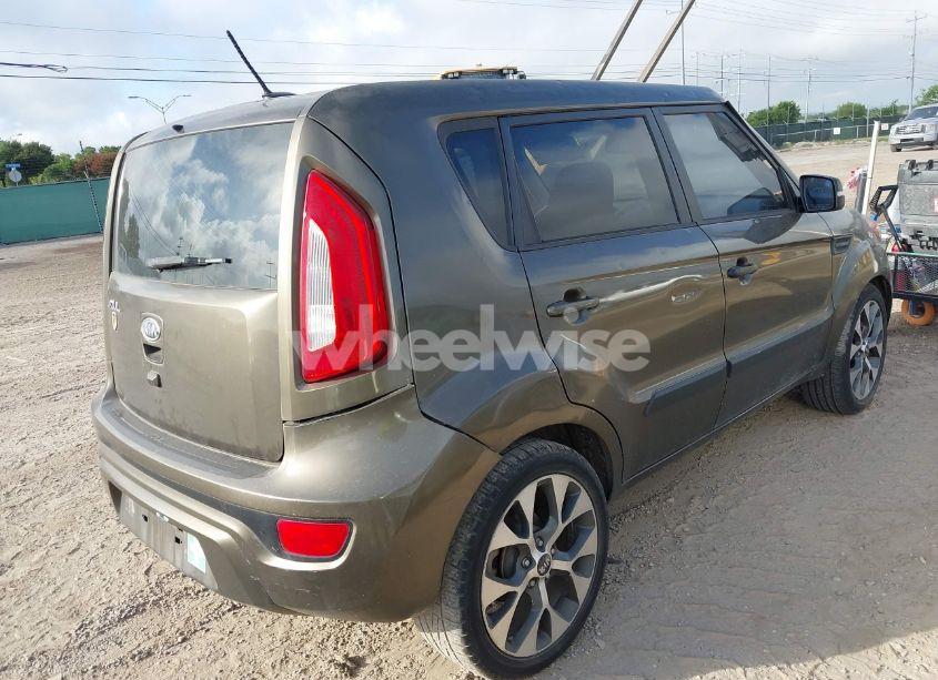 Photo 4 of 2012 Kia Soul ! (VIN KNDJT2A63C7370459)