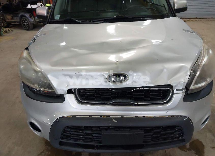 Photo 12 of 2012 Kia Soul + (VIN KNDJT2A63C7474823)