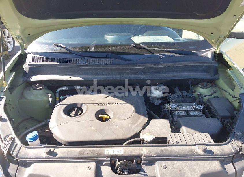 Photo 10 of 2013 Kia Soul + (VIN KNDJT2A63D7518904)