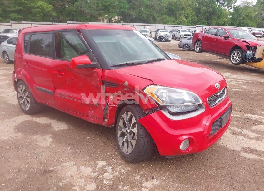 2013 Kia Soul ! (VIN KNDJT2A63D7527649) main photo