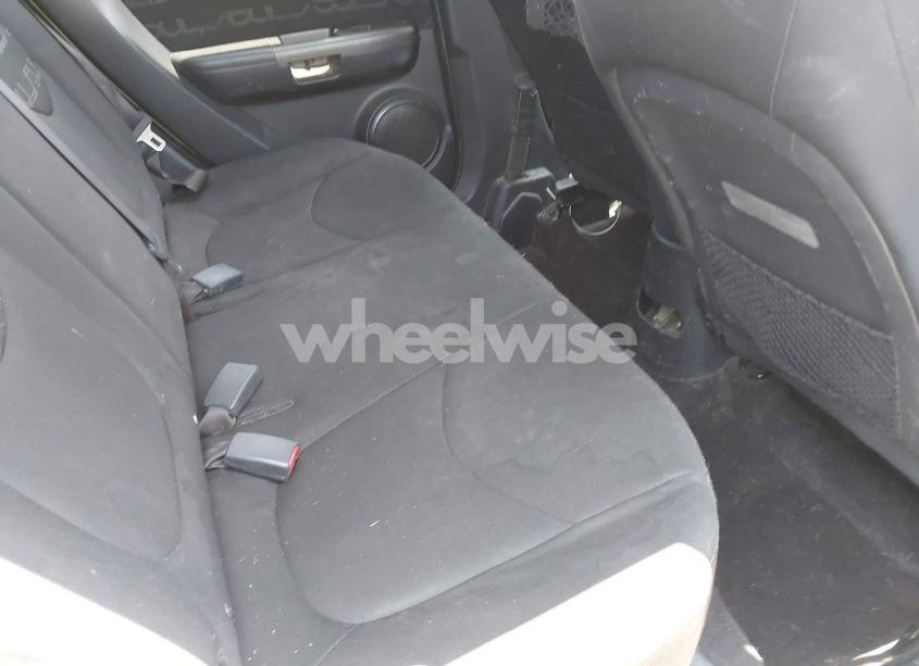 Photo 8 of 2013 Kia Soul + (VIN KNDJT2A63D7629954)