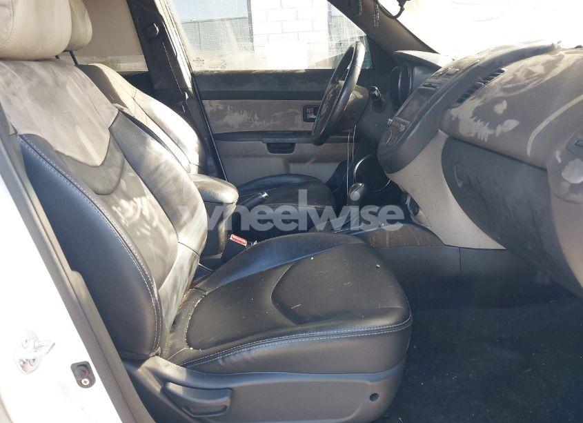 Photo 5 of 2013 Kia Soul ! (VIN KNDJT2A63D7755506)