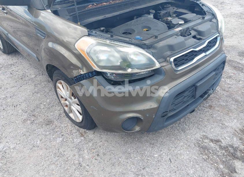 Photo 6 of 2012 Kia Soul + (VIN KNDJT2A64C7392051)