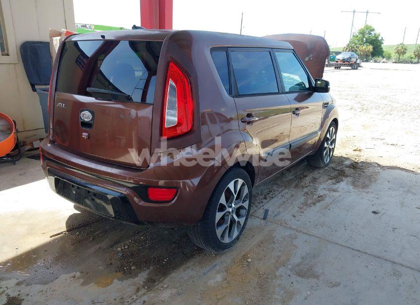 Photo 4 of 2012 Kia Soul ! (VIN KNDJT2A64C7432354)