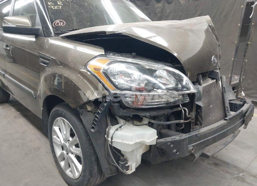 Photo 6 of 2012 Kia Soul + (VIN KNDJT2A64C7470859)