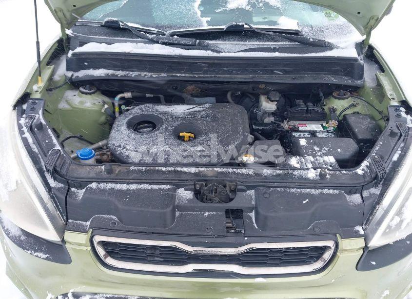 Photo 10 of 2013 Kia Soul + (VIN KNDJT2A64D7483886)