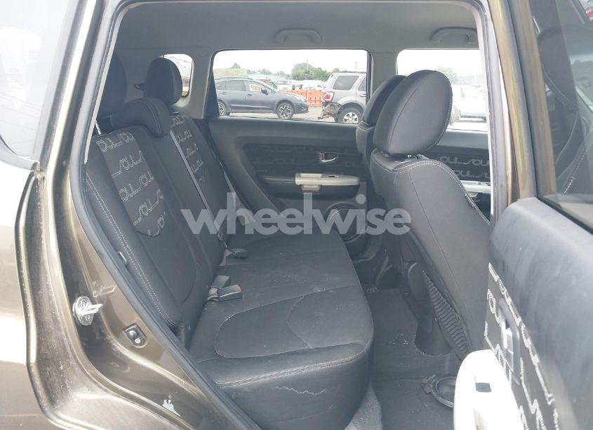 Photo 8 of 2012 Kia Soul + (VIN KNDJT2A65C7372441)