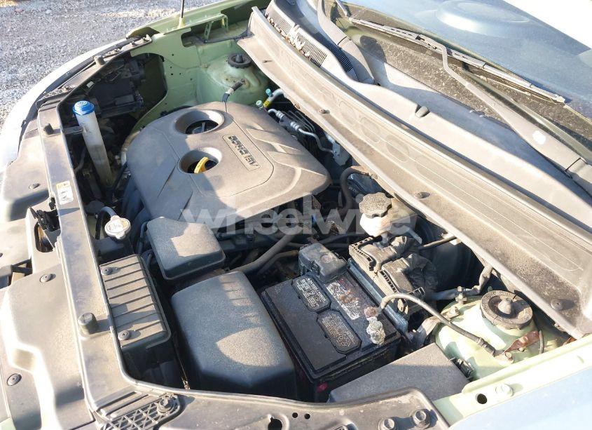 Photo 10 of 2012 Kia Soul + (VIN KNDJT2A65C7479652)