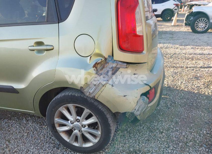 Photo 12 of 2012 Kia Soul + (VIN KNDJT2A65C7479652)