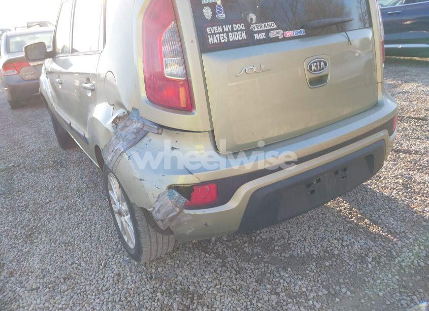 Photo 13 of 2012 Kia Soul + (VIN KNDJT2A65C7479652)