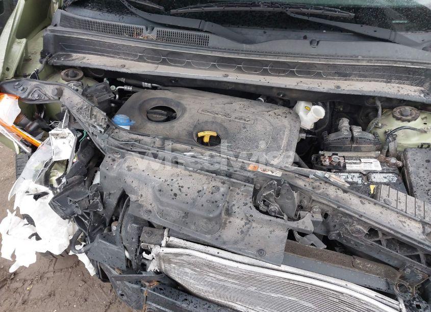 Photo 10 of 2013 Kia Soul + (VIN KNDJT2A65D7575671)