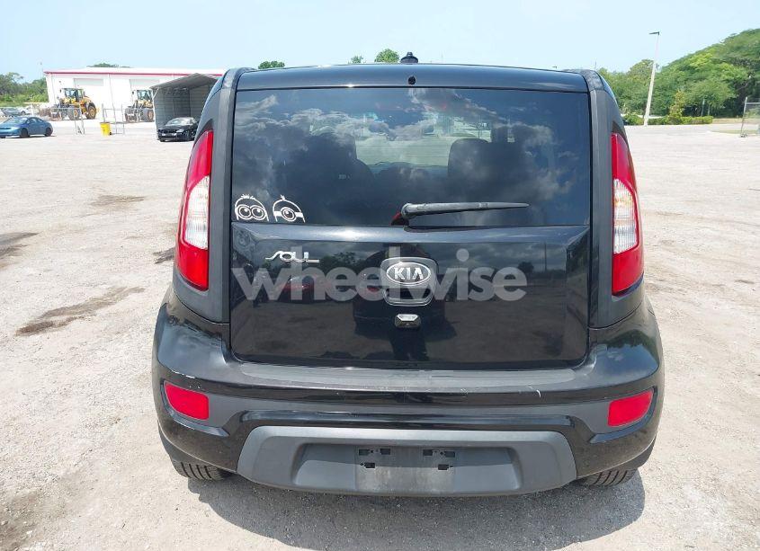 Photo 16 of 2013 Kia Soul + (VIN KNDJT2A65D7609737)