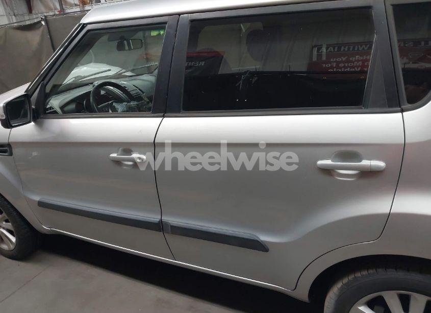 Photo 15 of 2012 Kia Soul + (VIN KNDJT2A66C7403146)