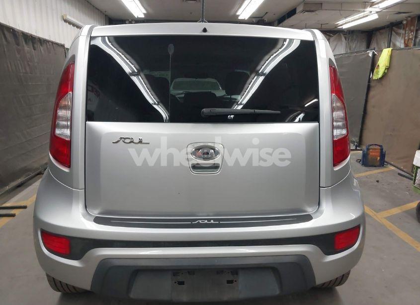 Photo 17 of 2012 Kia Soul + (VIN KNDJT2A66C7403146)