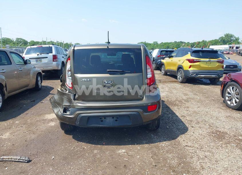 Photo 16 of 2012 Kia Soul + (VIN KNDJT2A66C7457045)