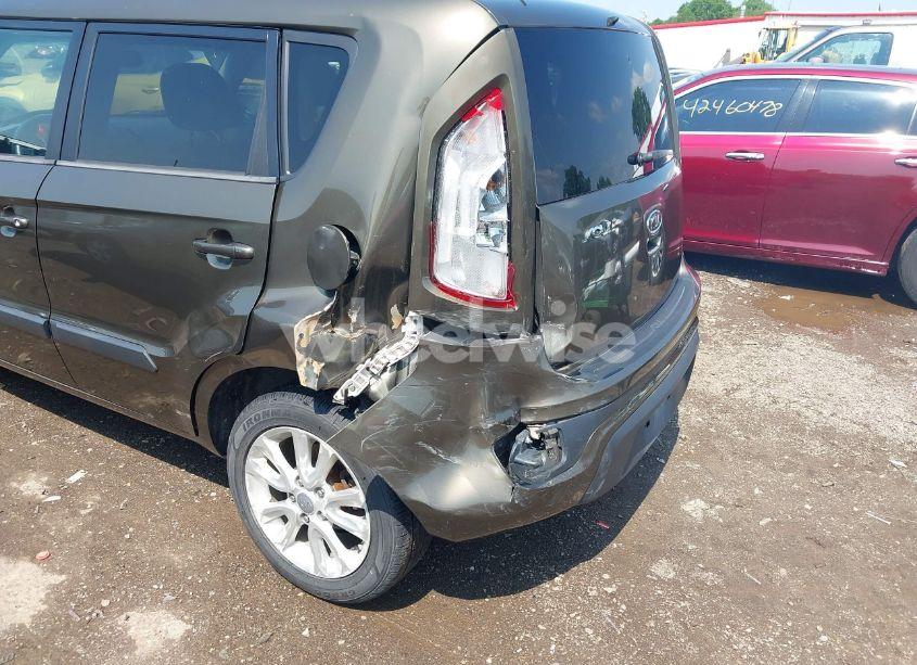 Photo 6 of 2012 Kia Soul + (VIN KNDJT2A66C7457045)