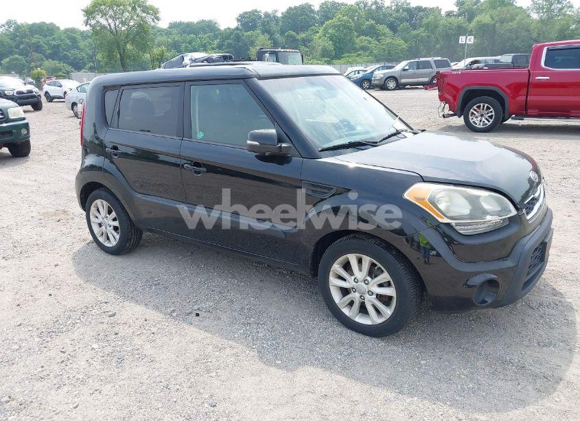 2012 Kia Soul + (VIN KNDJT2A66C7739167) main photo