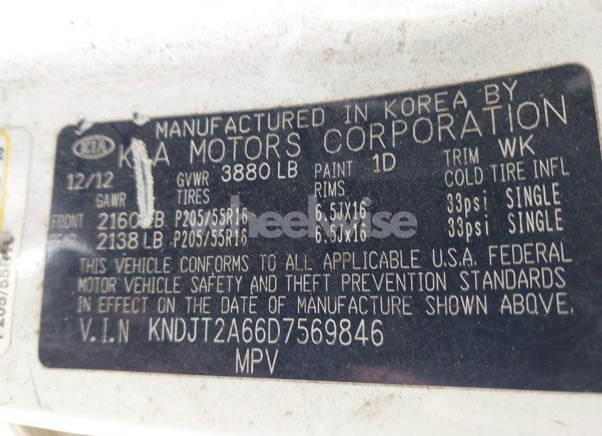 Photo 9 of 2013 Kia Soul + (VIN KNDJT2A66D7569846)