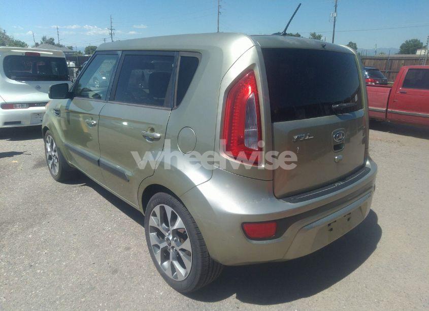 Photo 3 of 2012 Kia Soul ! (VIN KNDJT2A67C7371369)