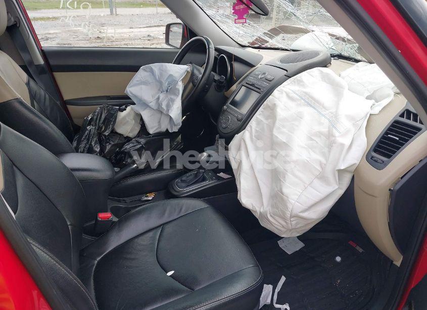 Photo 5 of 2013 Kia Soul ! (VIN KNDJT2A67D7512975)