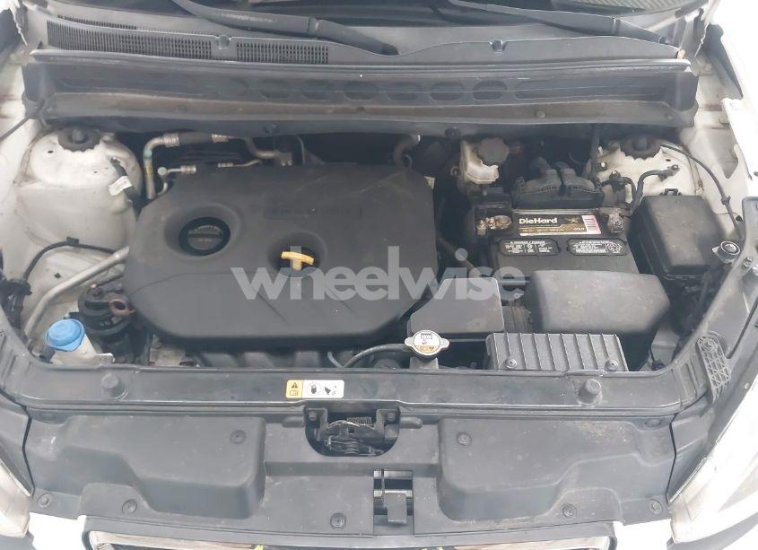 Photo 10 of 2013 Kia Soul + (VIN KNDJT2A67D7526780)
